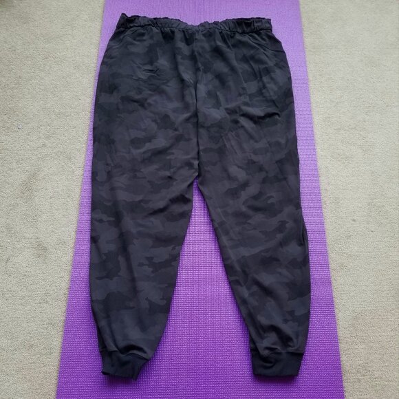 Lululemon Stretch High-Rise Jogger Full Length Camo Deep Coal Multi size 16 - Picture 2 of 10
